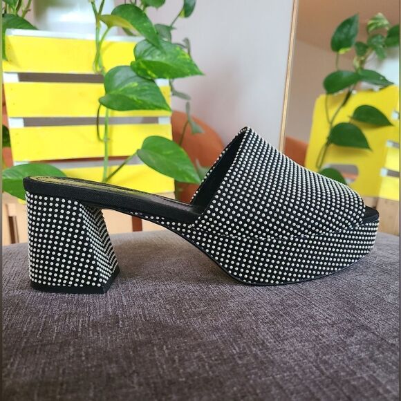 Ganni Shoes - Bumpy 3D Polka Dot GANNI Spring Summer Slides 39 or 8.5